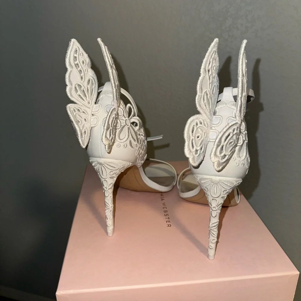 Sophia Webster Chiara White Sandals - Picture 5 of 11
